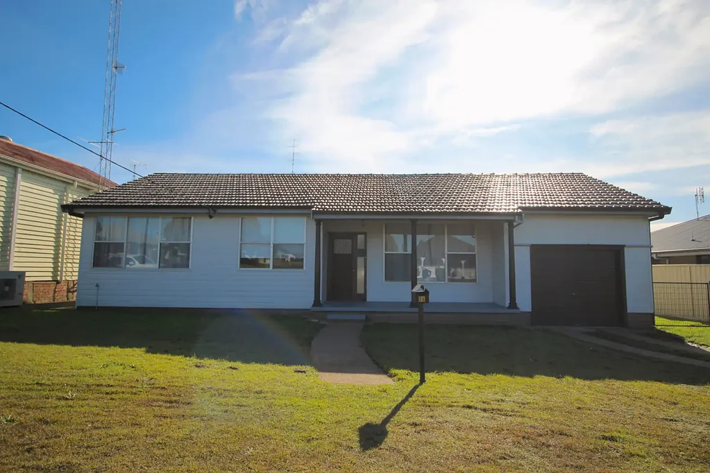 Cessnock 3침실 CHARMING, CONVENIENT & READY TO BE YOURS!
