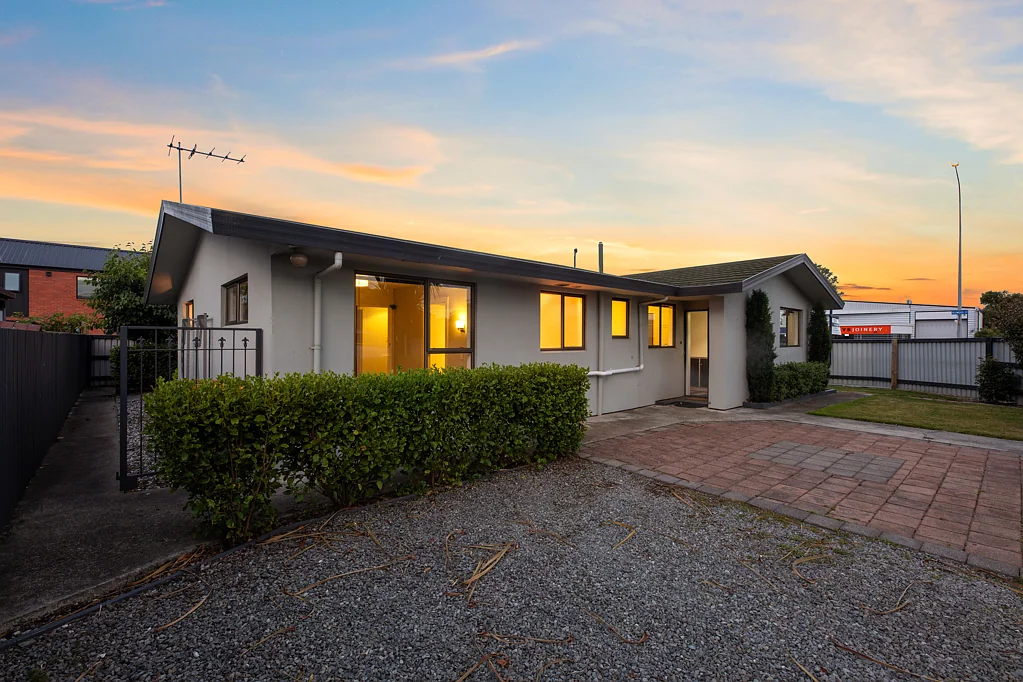 Blenheim Central 4Kwarto Central living - Investment opportunity.