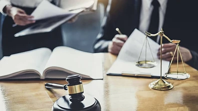 买房后发现大问题！新西兰屋主自称亏惨了，中介因这一操作被罚款