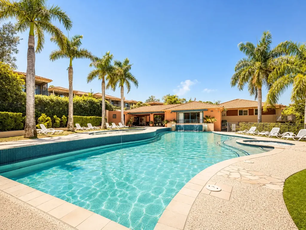 Move-In Ready Furnished Room | Balcony, Air-Con, Pool & Gym