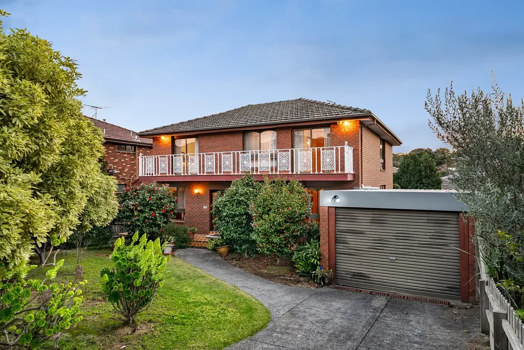 16 Kinlock Street, Macleod, VIC 3085