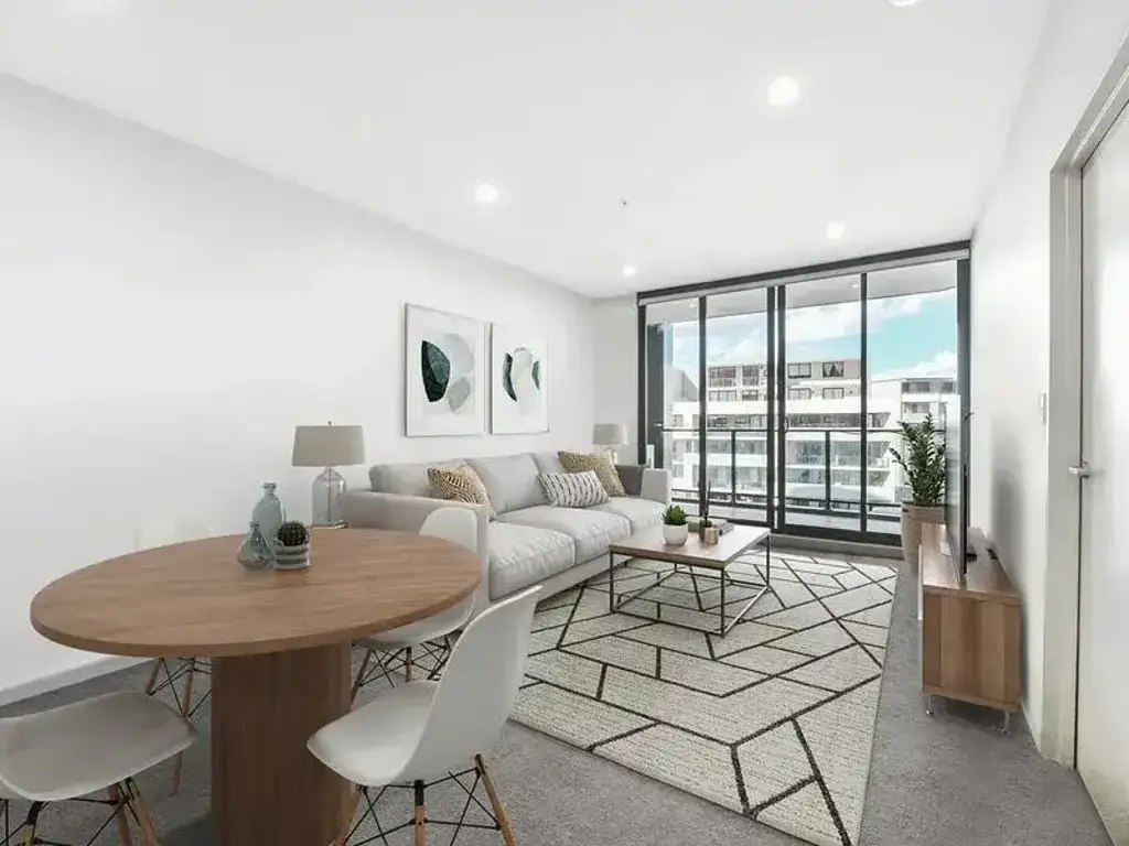 Parramatta 2房  Modern 2-Bedroom Plus Study in the Iconic SKYRISE Building