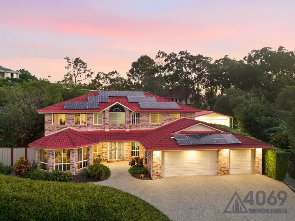74 Fiddlewood Crescent, Bellbowrie, QLD 4070