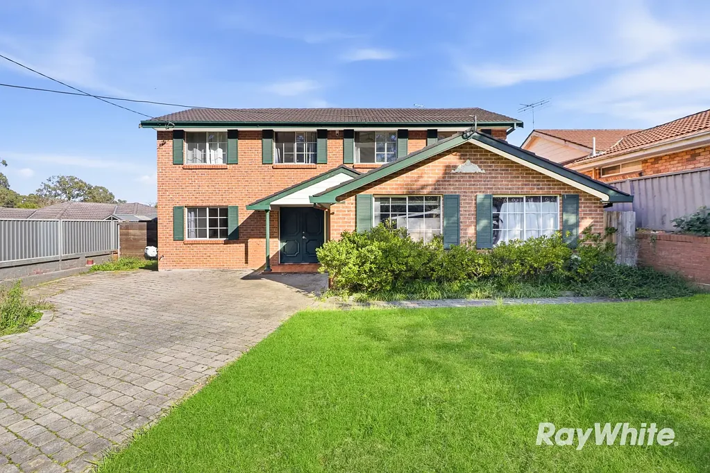 Greystanes 5Kwarto Approved Duplex Opportunity on 656sqm with Impressive 16.75m Frontage