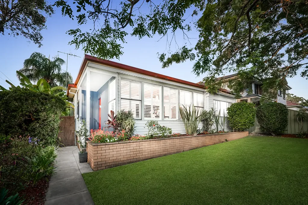 19 Bromfield Avenue, Toongabbie, NSW 2146