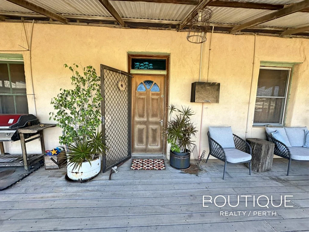 8 Parker Street, Port Denison, WA 6525
