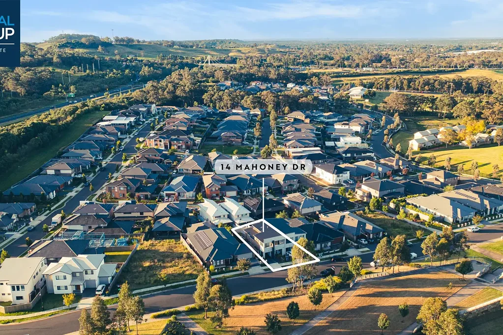 14B Mahoney Drive, Campbelltown, NSW 2560