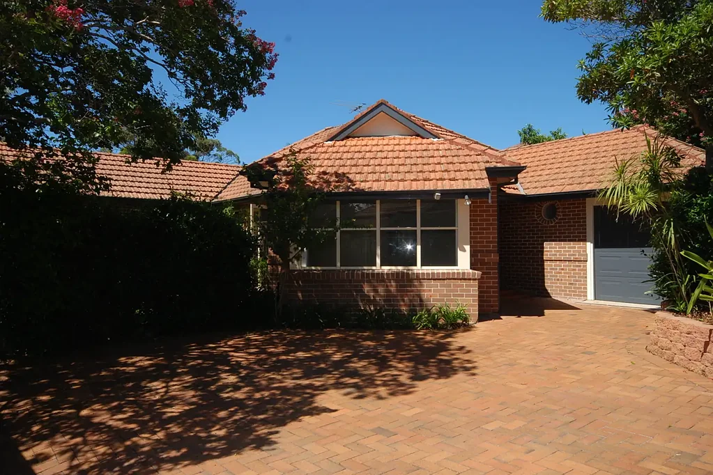 Modern and Spacious Home in Prime Location