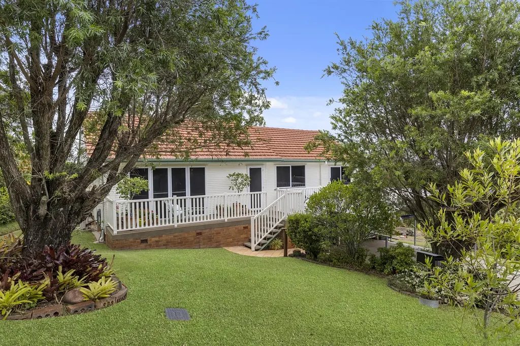 11 Charmaine Street, Moorooka, QLD 4105