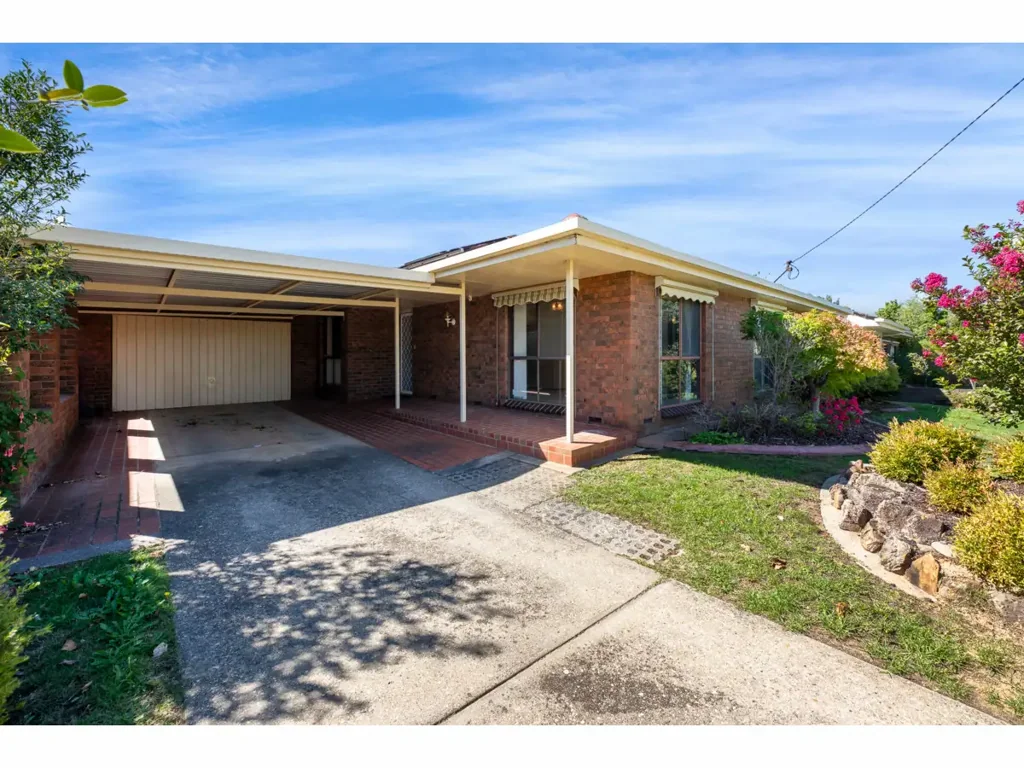 562 Cattlin Avenue, North Albury, NSW 2640