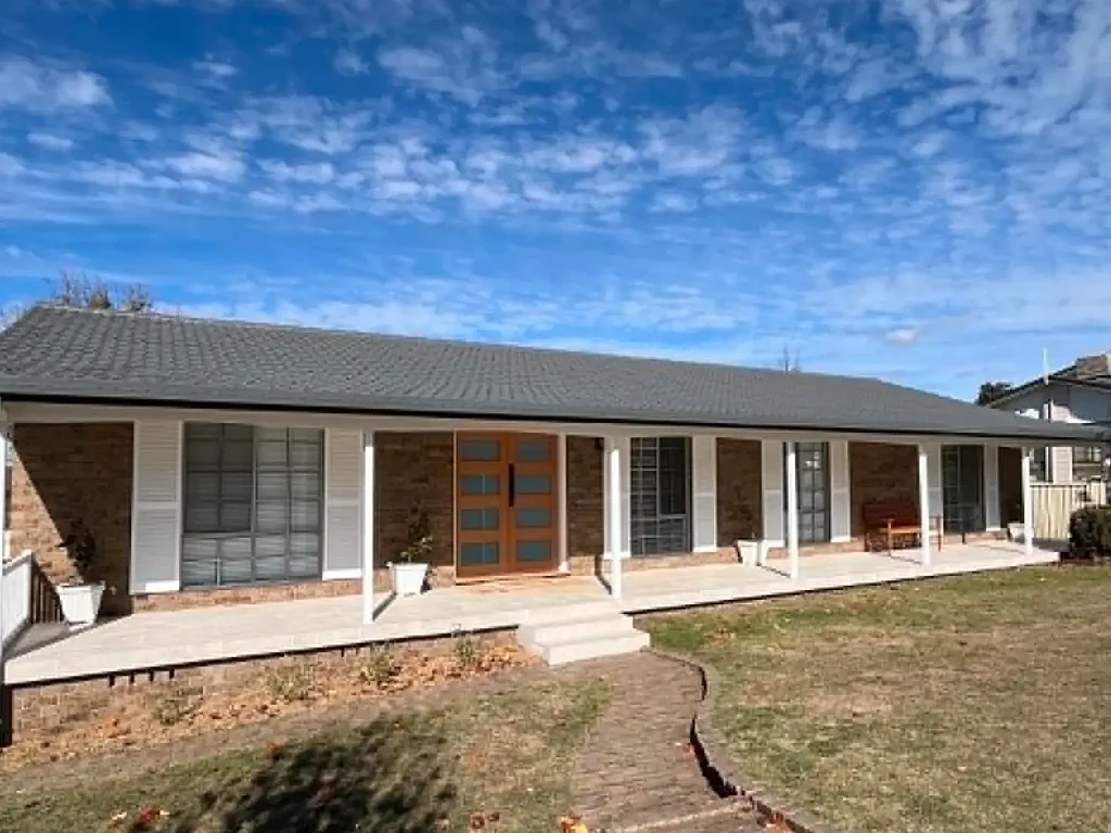 Inverell 5غرفة نوم The Complete Contemporary Family Home with Dual Living Potential