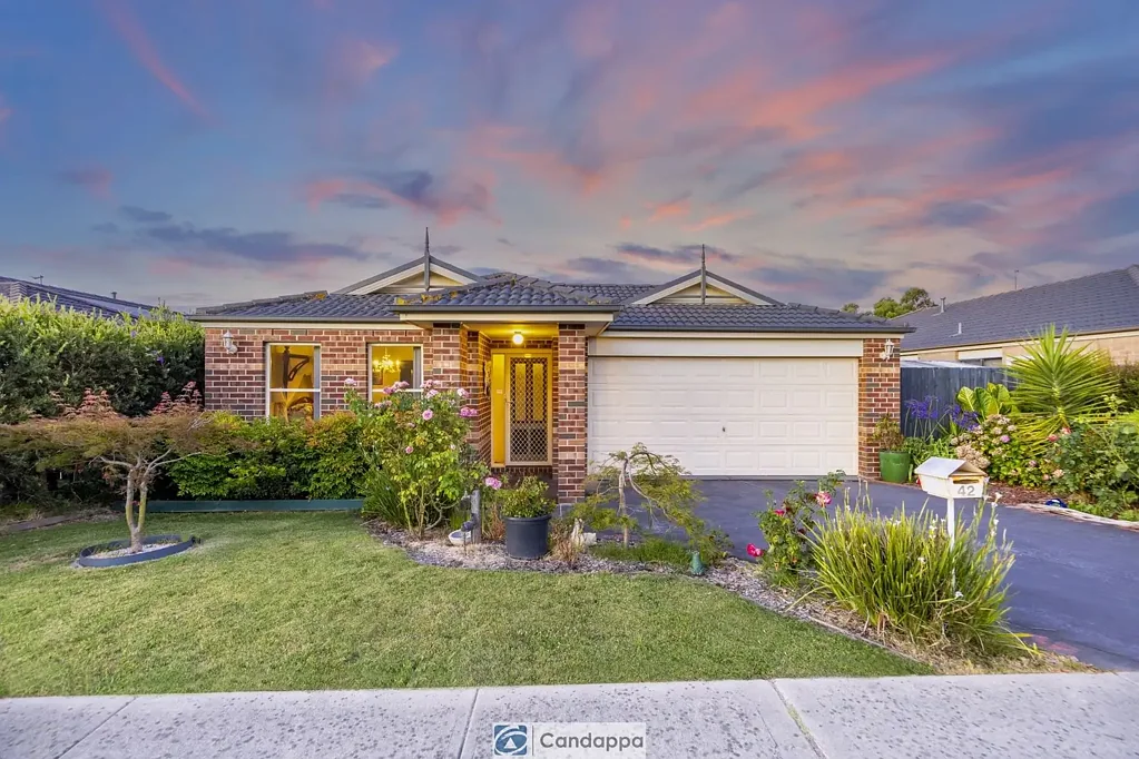 42 Summerhill Boulevard, Drouin, VIC 3818