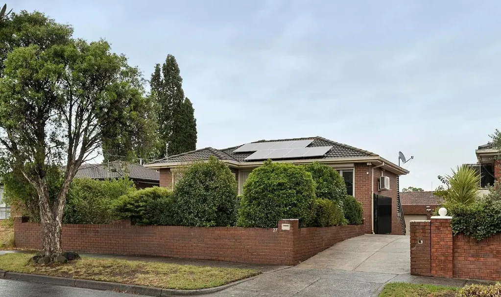 The Perfect Family Home !