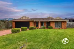 19A Lake View Drive, Narre Warren South