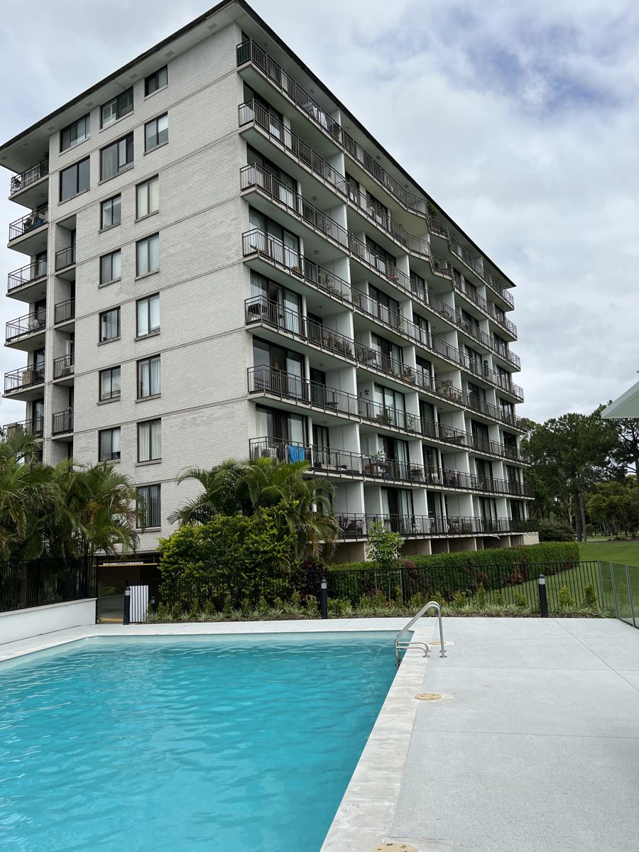 UNIT 2W 11 FAIRWAY DR, CLEAR ISLAND WATERS QLD 4226, 0 habitaciones, 0 baños, Unit