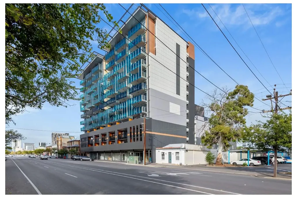 Partly Furnished 2 bedroom apartment in CBD