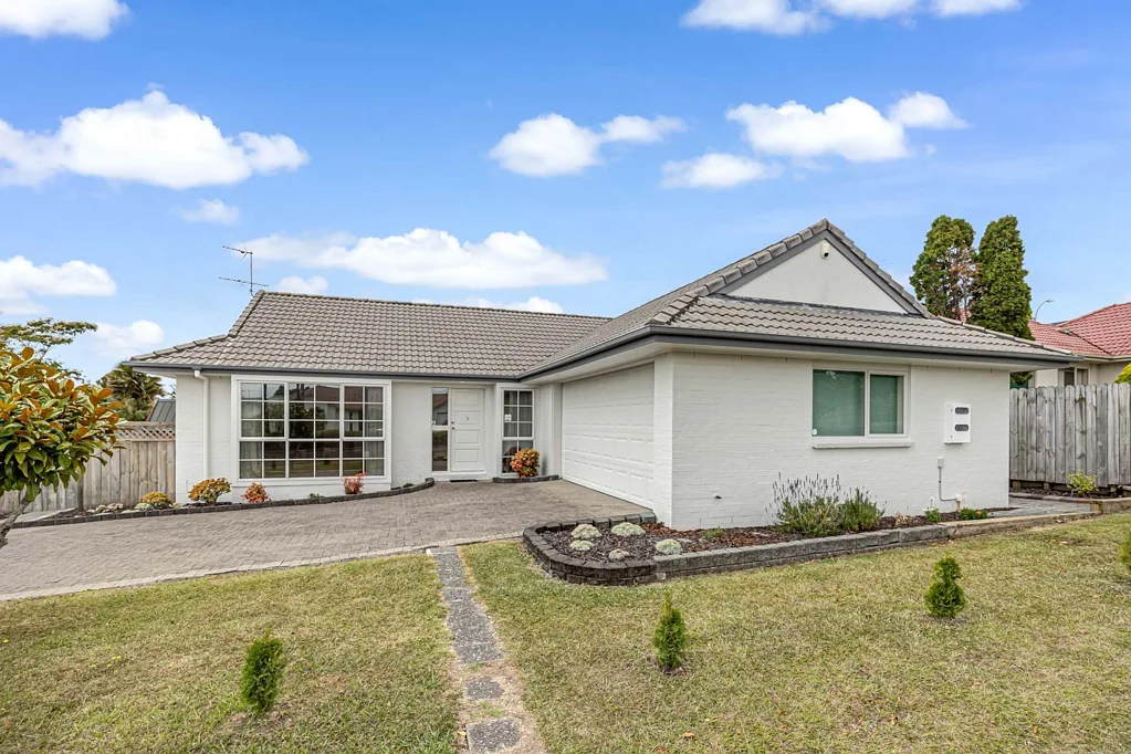 3 Palmcrest Grove, Highland Park, Manukau City, Auckland
