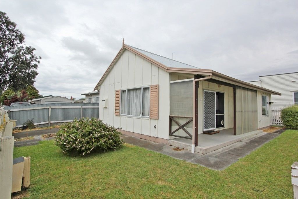 11a Bedford Road, Marewa, Napier, 2 Schlafzimmer, 1 Badezimmer