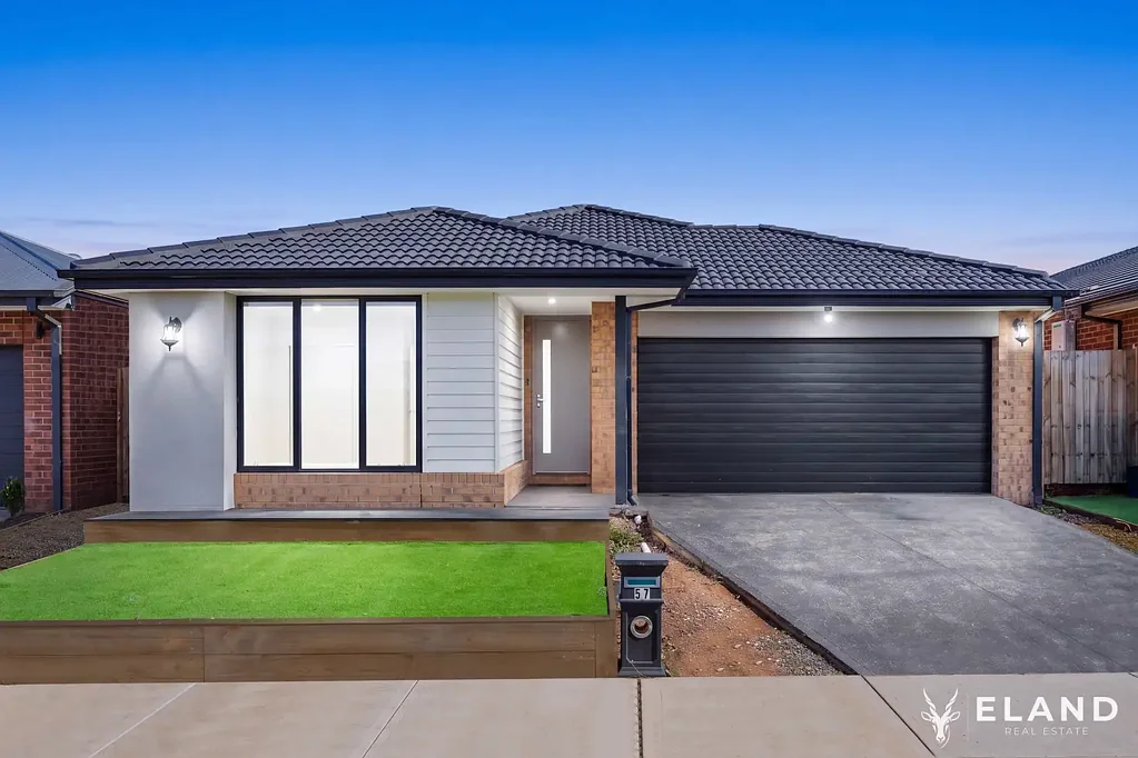 Melton South 4Zimmer Contemporary Family Living Designed for Comfort & Entertaining