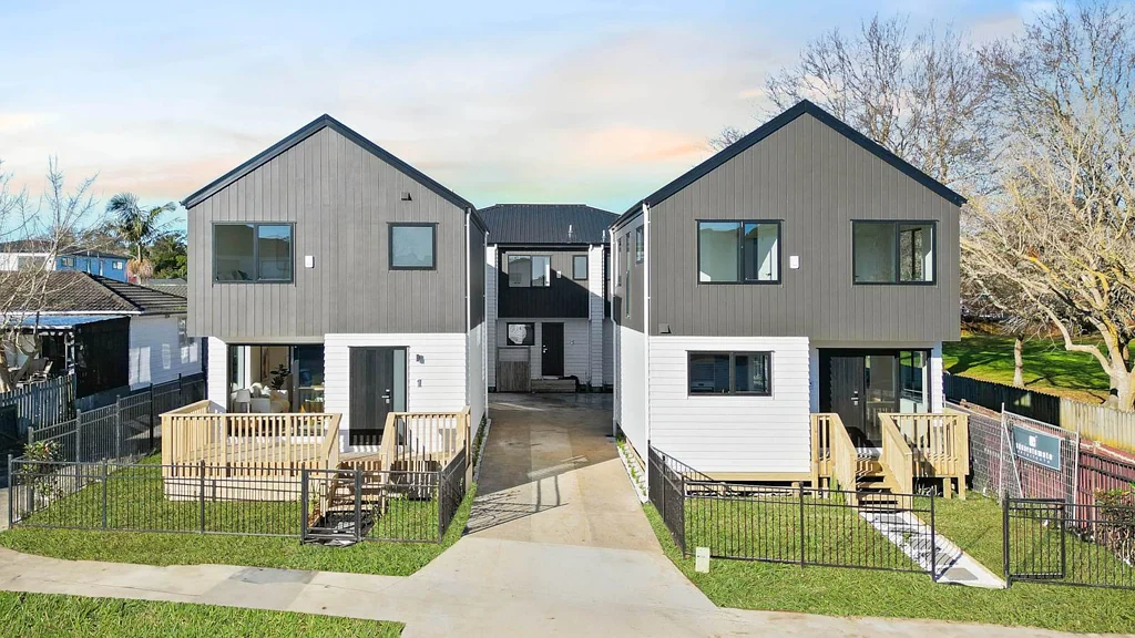 Half Moon Bay 3房  Most Affordable & Brand New In Macleans Zone!