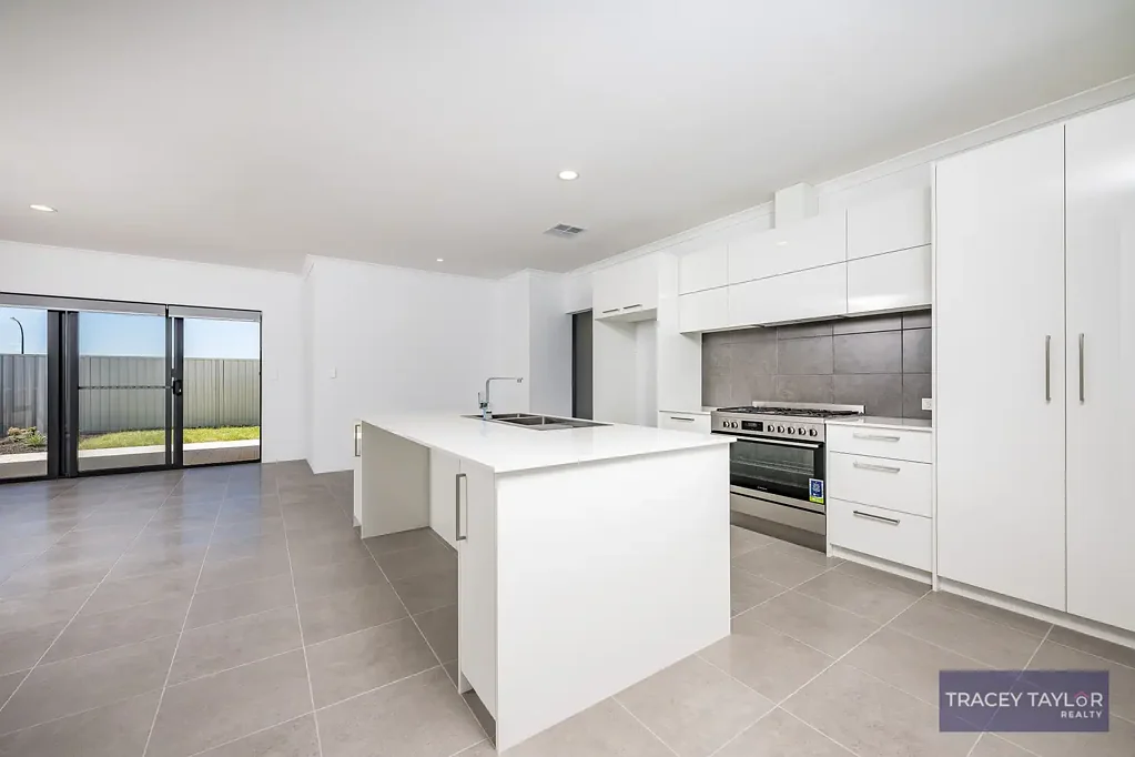 Brabham 4房  Secure Your Brabham Home Now While Earning $820 Per Week