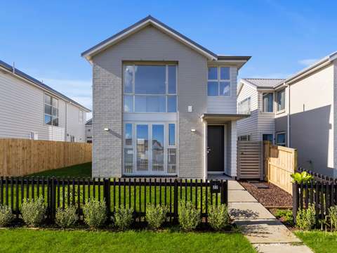 Takanini 4房  Sophisticated Standalone in Prime Addison!