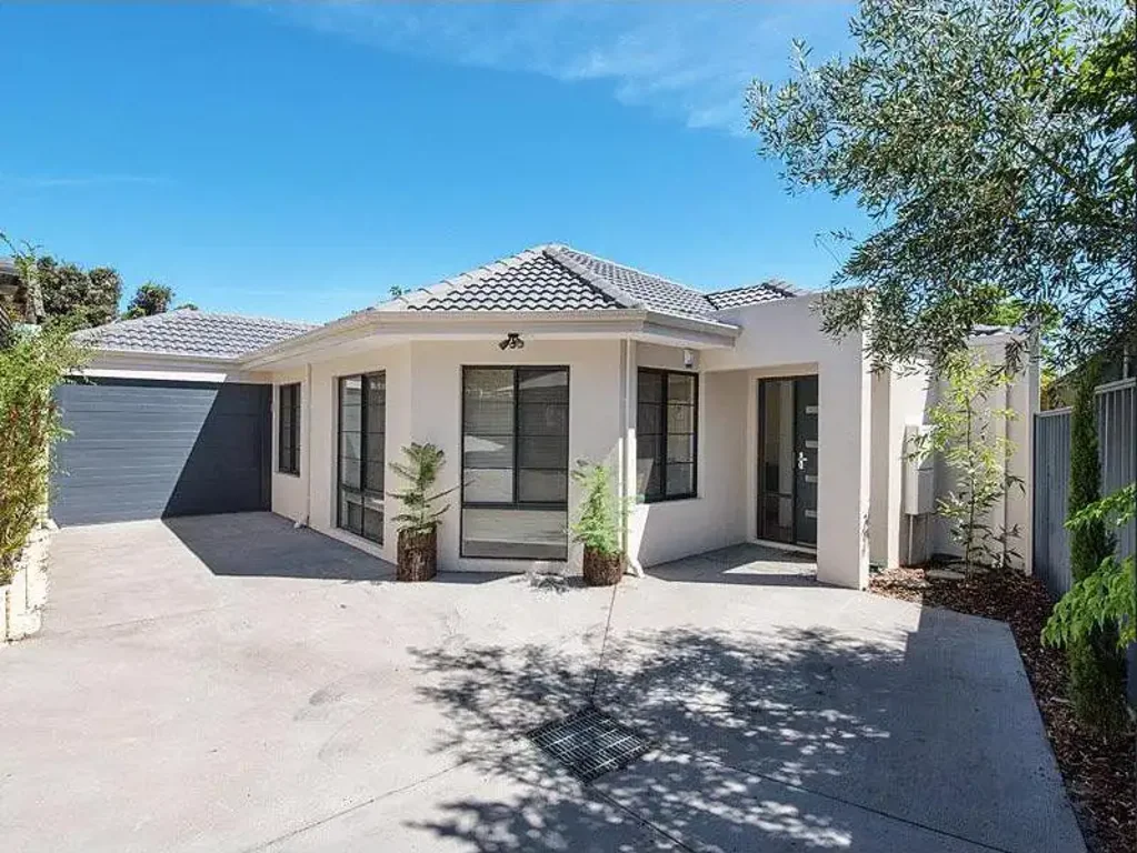 17A Taree Street, St James, WA 6102