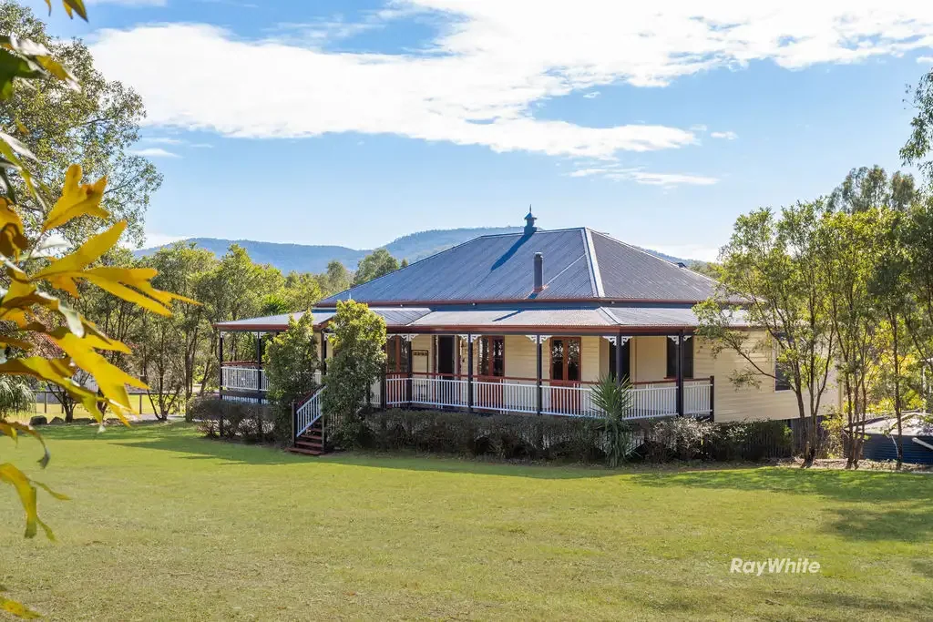 Karalee 5房 永恒的昆士兰优雅邂逅现代庄园生活 Timeless Queensland Elegance Meets Modern Acreage Living