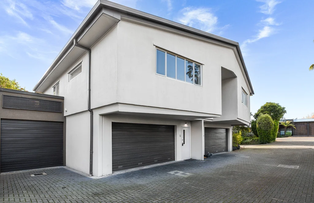 Lynmore 3कमरा Lifestyle Meets Convenience