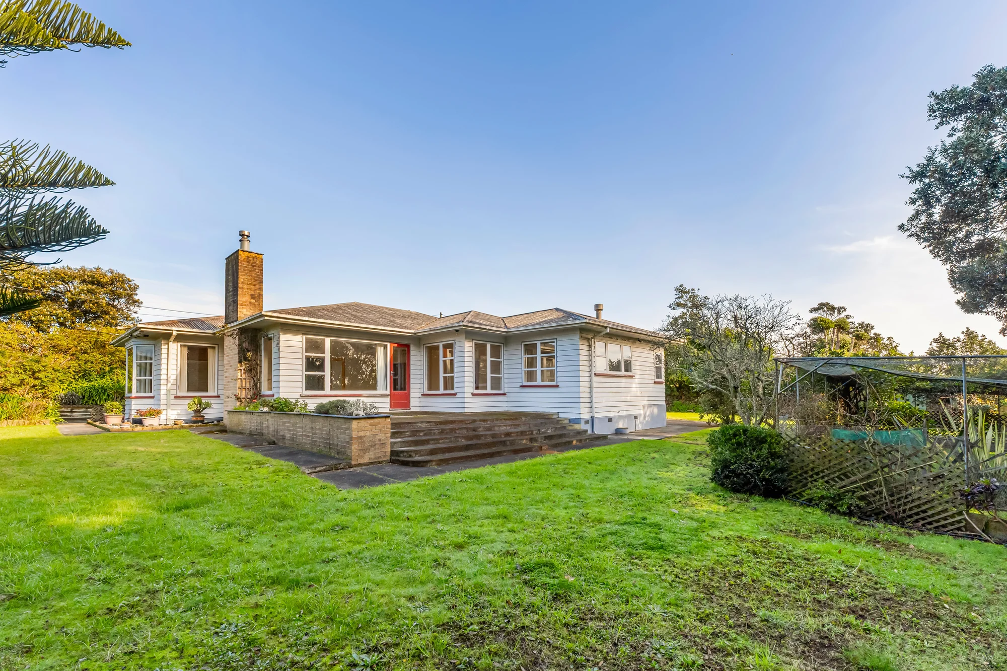 Otaki Beach 4Kwarto Potential Abounds, Otaki Beach