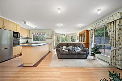 11 Hope Drive, Bungendore, NSW 2621, 4 રૂમ, 2 બાથરૂમ, House