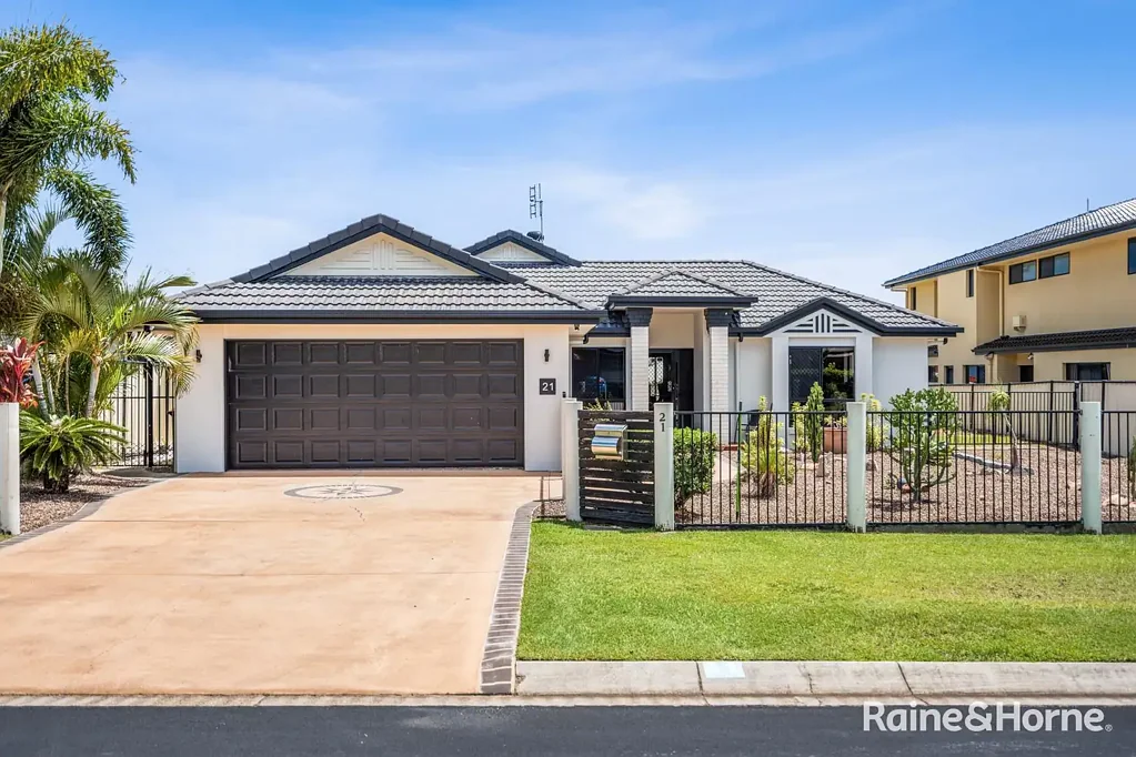 Urangan 4બેડરૂમ Executive Living in the Heart of Urangan