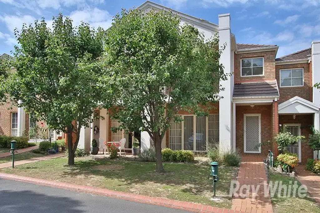 Low maintenance beauty in a peaceful parkland enclave