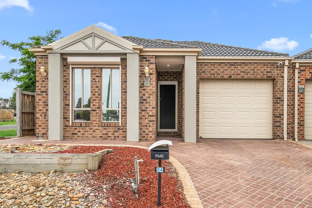 24 Acumin Street, Brookfield, VIC 3338