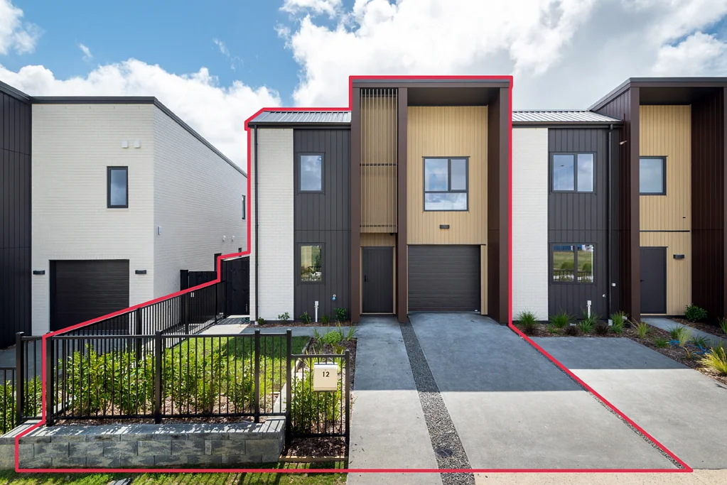 Stonefields 4房  Parkside Elegant 4-Bed End-Terrace