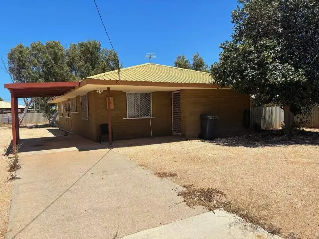 Carnarvon 3 Bedroom 93 David Brand Drive, Carnarvon WA 6701