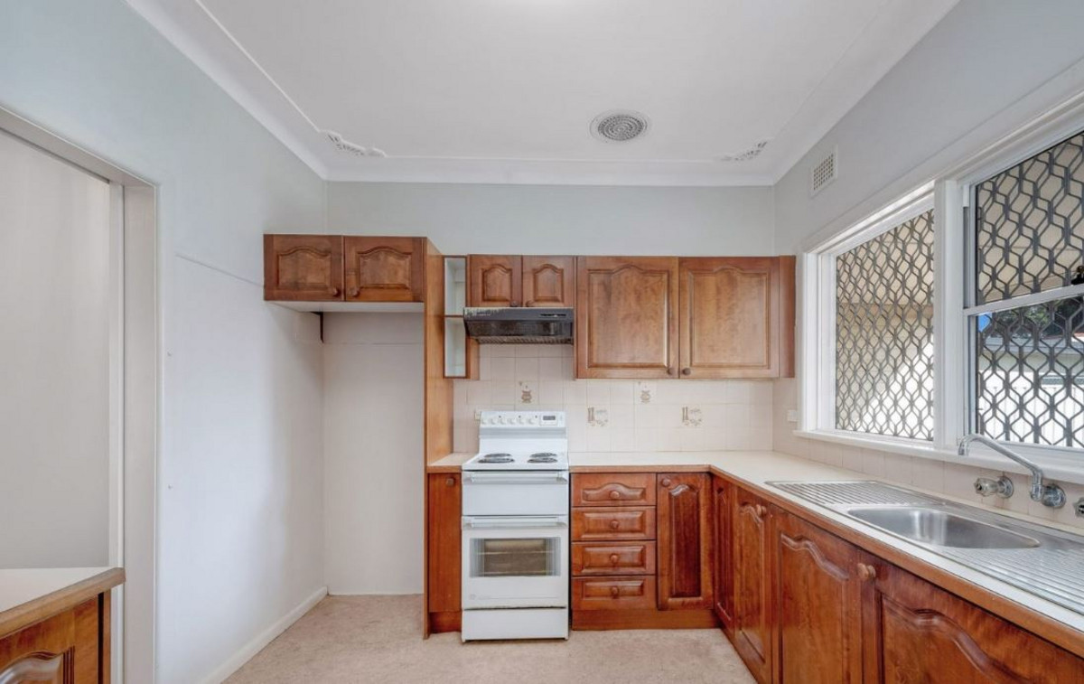 74 ROGERS ST, ROSELANDS NSW 2196, 0房, 0浴, House