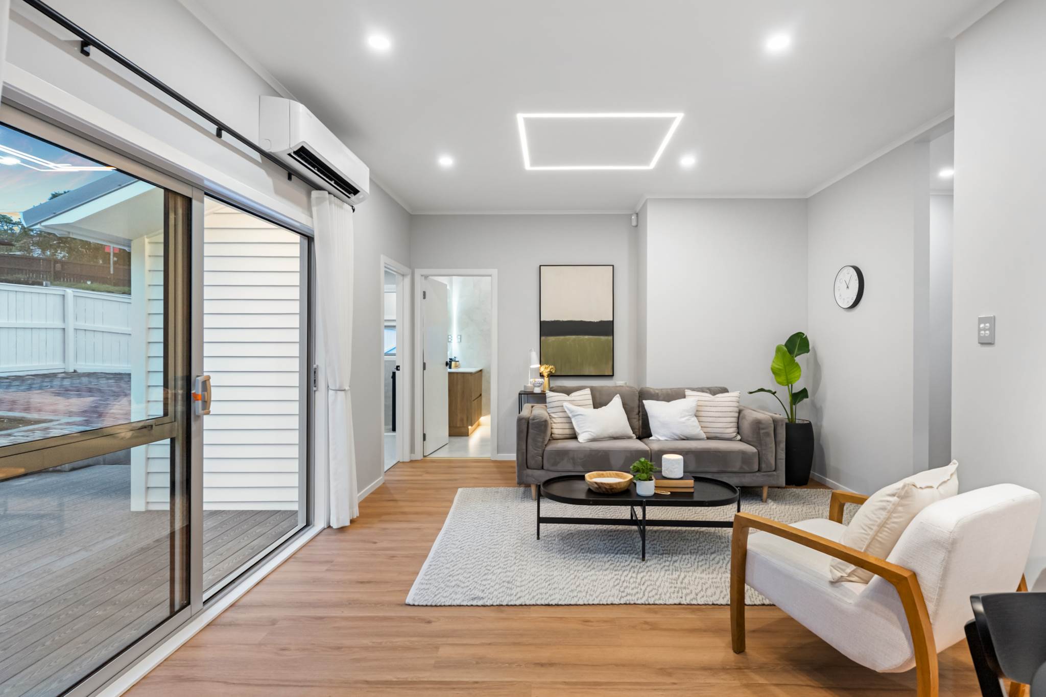 7 Hillsborough Road, Mount Roskill, photo 3