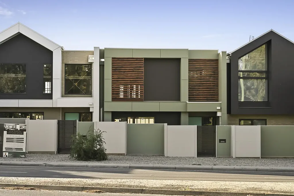 Strathdale 4部屋 Stylish New Boutique Townhouse with Exceptional McIvor Rd Address