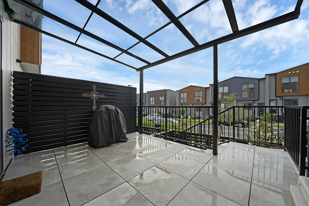 Flat Bush 3chambre Affordable Smart Buy