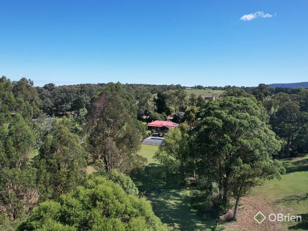 Mount Taylor 5Kwarto Clifton West Road - Perfection