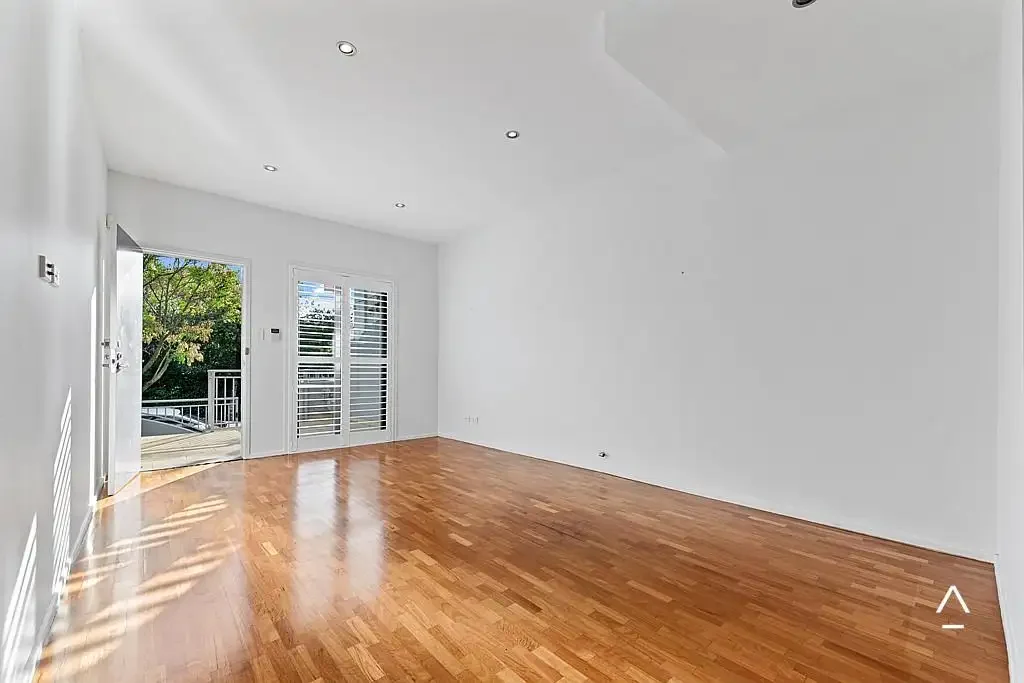 Contemporary Executive Living