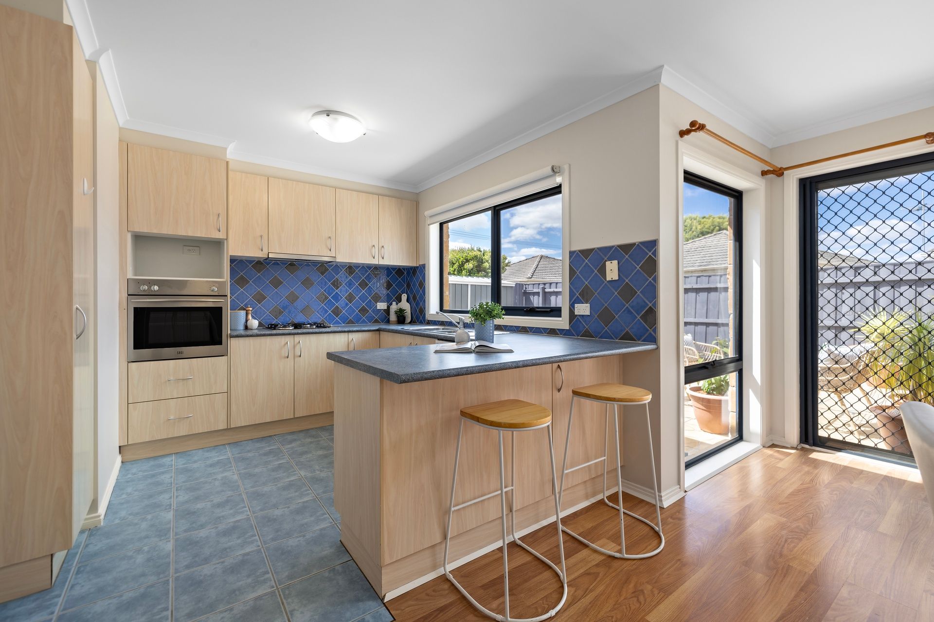 54 SHERWOOD AV, CHELSEA VIC 3196, 0 Kuwarto, 0 Banyo, Townhouse