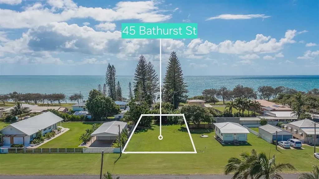 45 Bathurst Street, Elliott Heads, QLD 4670