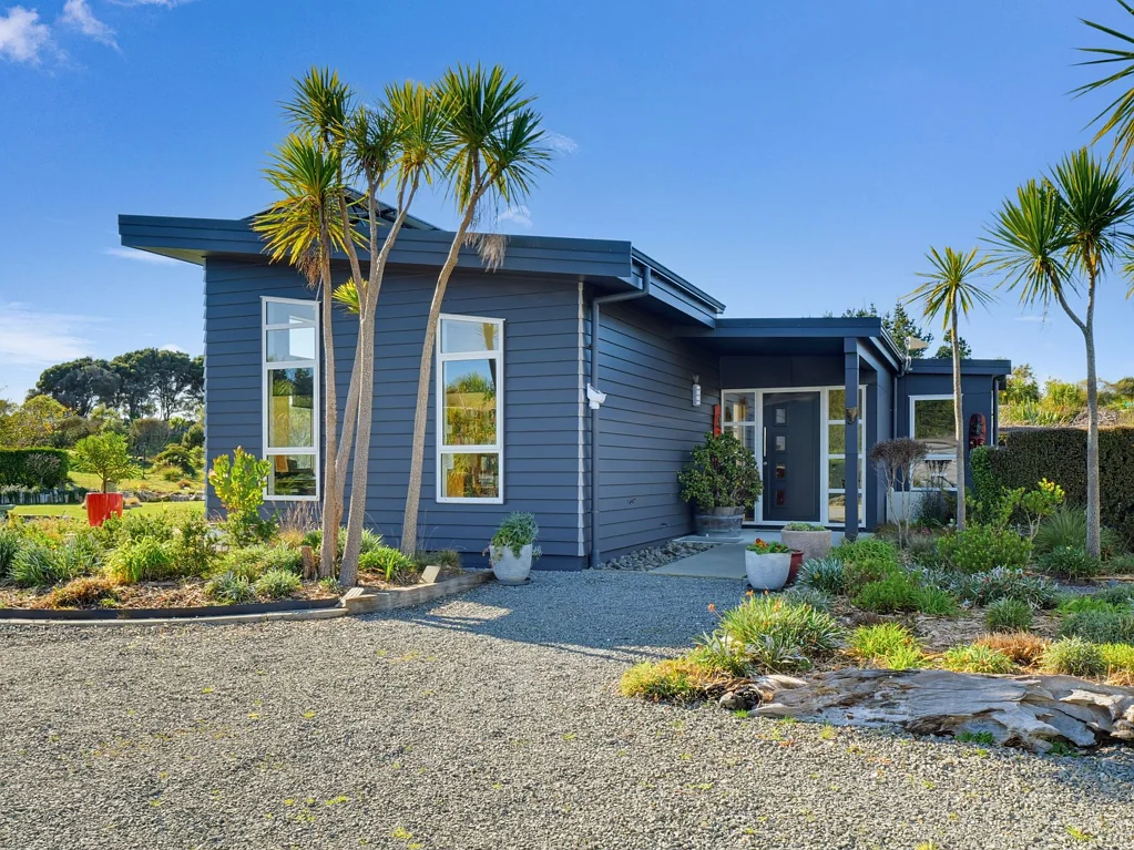 Waitarere 4Habitaciones Beach Lifestyle - Sustainable & Seriously Special