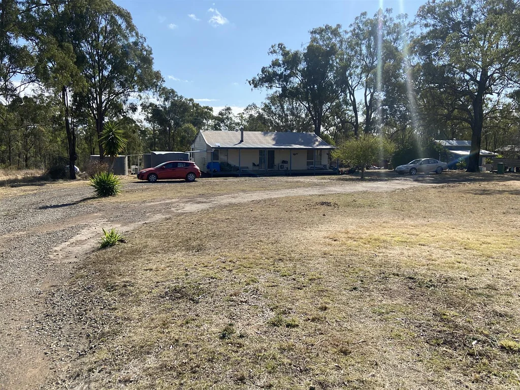 64 Thompson Road, Runnymede, QLD 4615