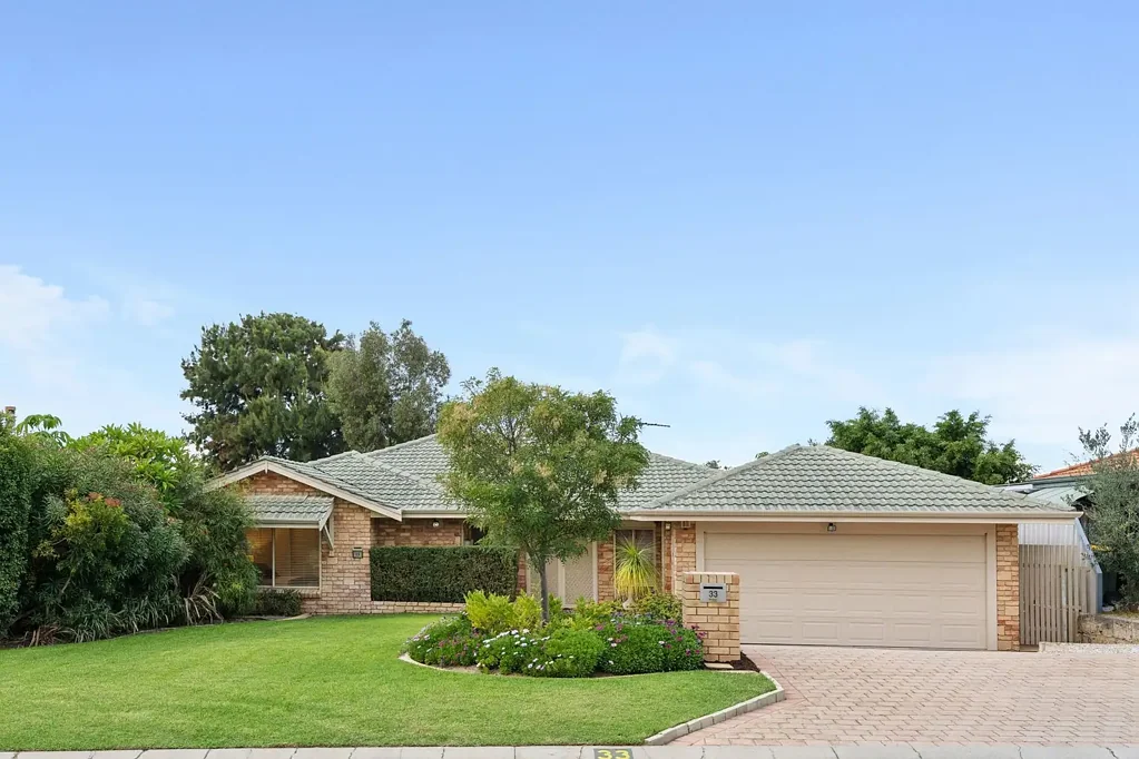Clarkson 3房  Immaculate Clarkson Family Home with Study & Stunning Outdoor Entertaining