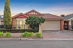 14 Bishop Place, Northgate