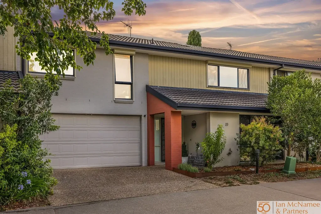 19/9 Coral Drive, Jerrabomberra, NSW 2619
