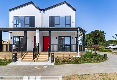 Karaka 4房  MOST AFFORDABLE 4 BEDROOMS